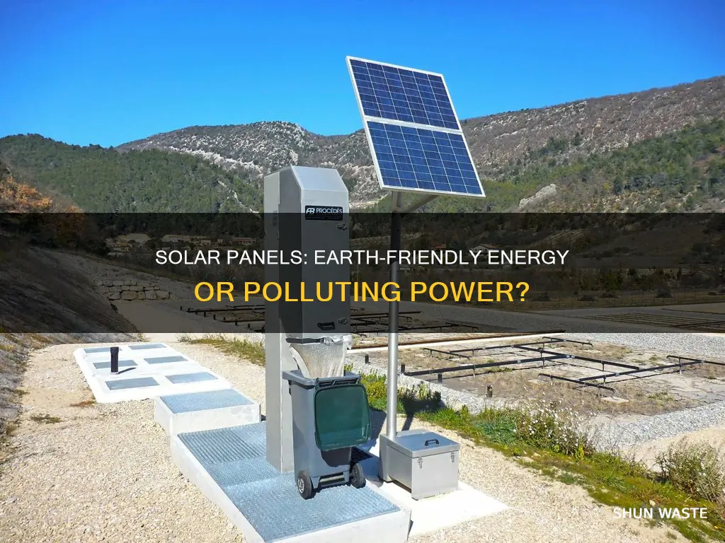 do solar panels pollute the ground