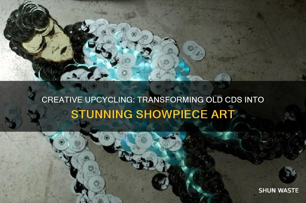 how to make showpiece from waste cd